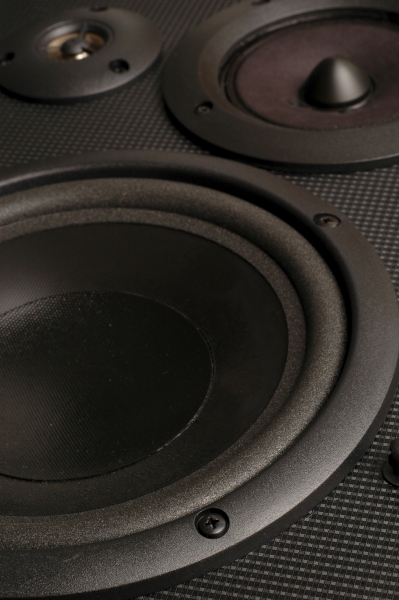 Six Important Points When Looking For Your Wedding DJ Or Disco